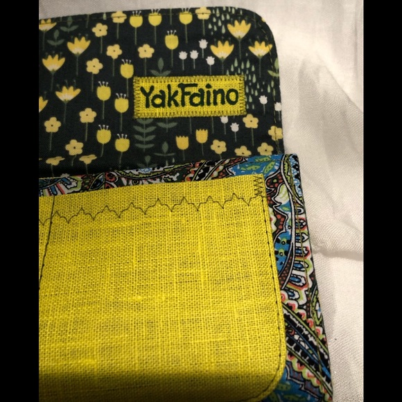 YAKFAINO  PAISLEY WALLET - Picture 8 of 8